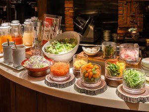 【イルキャンティ・エスト】自慢の「サラダドレッシング」がおすすめ