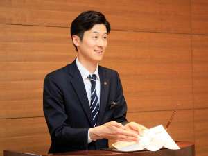 ���������育�Ƃ��������܂�����A���C�y�Ƀt�����g�X�^�b�t�܂ł�����������������