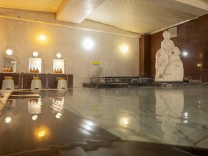 �����򂩂���������u���B�[�i�X�̓��v�i�嗁��j