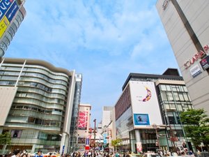 天神ホテルより徒歩約10分