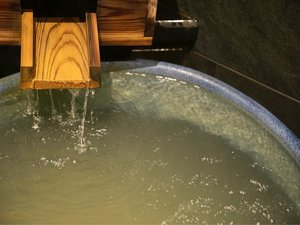 �S���Ɍ���100�����������̉��򂪂���A24���ԁg�����̓��h������߂�