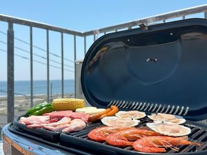 青空の下でBBQパーティー