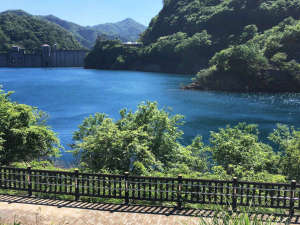 奥四万湖せせらぎ公園