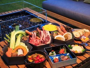『BBQ by the lake』 湖畔のバーベキュー