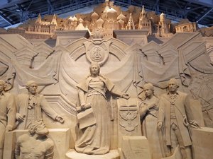 【当館から車で12分】砂像で世界旅行をテーマに、毎年変わる展示が魅力「砂の美術館」