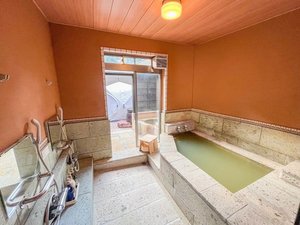 101号室 客室温泉一例