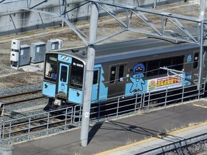 【八戸駅側客室からの風景】青い森鉄道やJR八戸線・夜間に走る貨物列車など行き交う様子をご覧いただけます