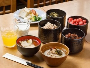 【八戸を味わう朝食ブッフェ】いかめしや烹鱗