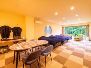 【ファミリールーム「ゆう」】リニューアル新客室。客室内に専用キッズスペース有♪キッズボルダリング付!