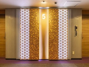 常滑エレベーターホール