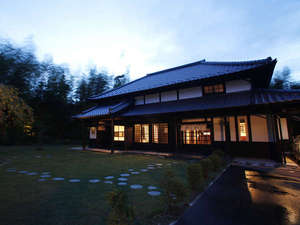 【千葉県鴨川・勝浦・御宿エリアの高級ホテル・高級旅館】竹林奏