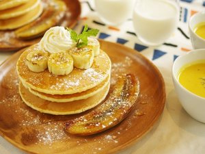 �q���p���H�F���[�v���o�i�i�E�p���P�[�L