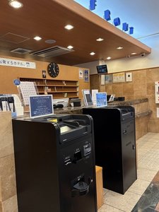 自動チェックイン機