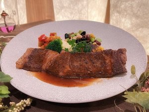 ���јa��A5�X�e�[�L150g�̃��C���f�B�b�V���B�_�炩���Ė��̂��������ł��B