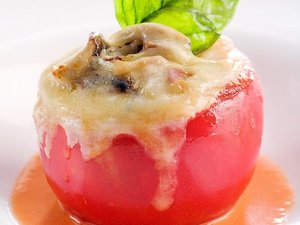 トマトまるごとオーブン焼き