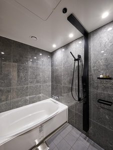 【客室】バス・トイレ別のセパレート仕様(エクゼクティブキング・エクゼクティブツイン)