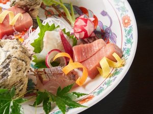 �����ʂ̏h�@���l���̎{�ݎʐ^1