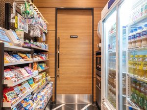 �~�j�R���r�j�u�X�}�[�g�}���V�F�v�i24���ԁj