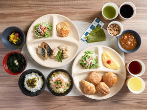 食べ残しゼロを目指して、追加の補充は少しずつ丁寧にご提供しております