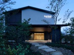 �t�F�A�t�B�[���h�E�o�C�E�}���I�b�g�E�򕌐������R�����̎ʐ^