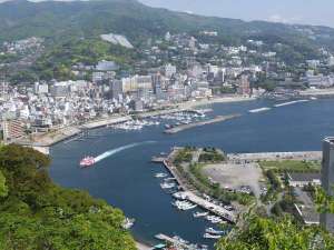 熱海城前から見る熱海市内景観!