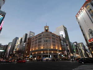 銀座四丁目交差点