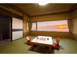 12.5畳和室(日本海)