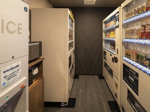 自動販売機コーナー