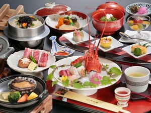 三昧会席※イメージ ※写真のお造りは銘々盛となり、伊勢海老の姿は付きません。