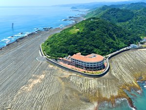 【日南海岸 国定公園内】国の天然記念物「鬼の洗濯板」に囲まれた立地です