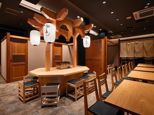 朝食会場(夜は居酒屋)