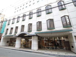 ホテル正面玄関