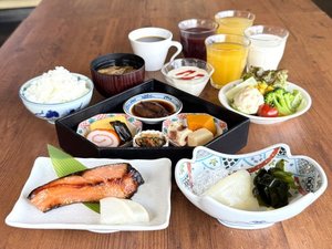 和朝食