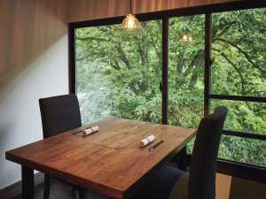 【山梨県蓼科・白樺湖の高級ホテル・高級旅館】創業大正十五年 蓼科親湯温泉