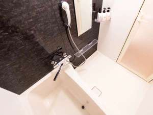 �o�X���[��