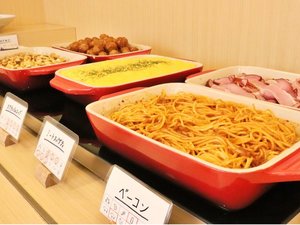 配膳カウンター(洋食)