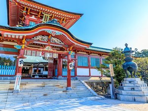 【当館から車で5分】京都の北野天満宮、福岡の太宰府天満宮と並ぶ、日本三大天神の一つ「防府天満宮」