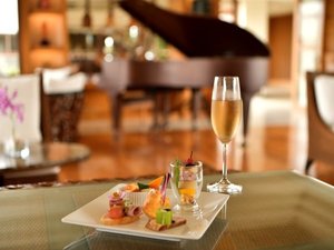 アペリティフタイム OUR FARMの無農薬野菜を使ったオードブル、オリジナルクラフトビールなどをご用意