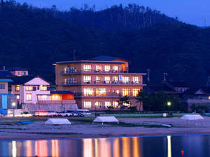 ���ف@�l�M�̎ʐ^