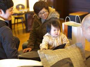 �Ƒ��݂�Ȃŉ���