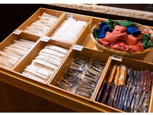 �A���j�e�B�[�o�C�L���O