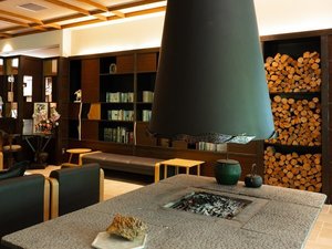 �암�S��Ɏ������������`�[�t�ŉ����ꂽ�g�F