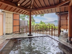 【大浴場】のんびり寛げる露天風呂
