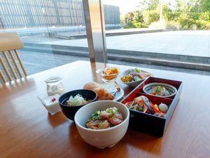 �����H�b���ւ蔠�V�ƃn�[�t�u�b�t�F�@�����@