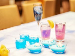 【朝食】期間限定:きらめくブルーのご褒美スイーツ