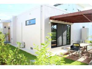 【沖縄県名護市の貸し別荘・コテージ・ヴィラ・コンドミニアム】Sun Floral