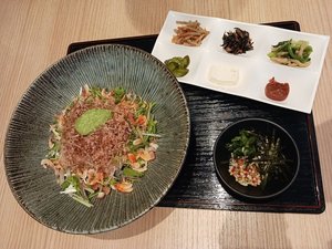 �y7���̒��H�z