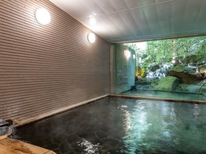 車で5分、グループ施設八ヶ岳高原リゾート内『花いずみの湯』御宿泊者は大人600円で利用できます。