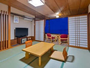 吾妻山– 茅ヶ崎夕陽美術館Chigasaki Sunset Museum 茅崎夕阳美术馆
