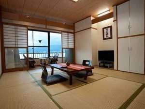 �y�L����:�{���E�����s�z�������